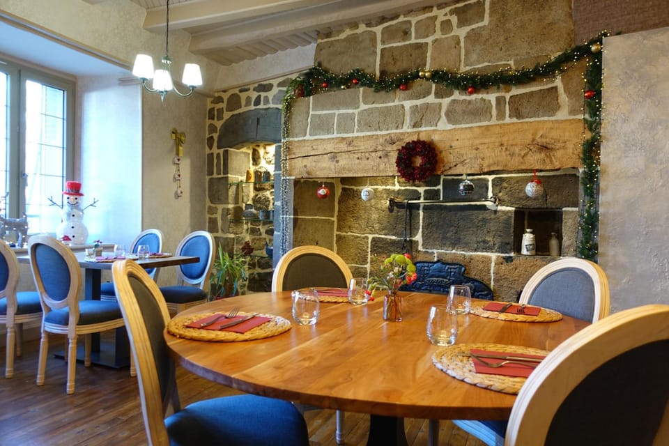 Hotel Restaurant du Plomb du Cantal Hotel in Auvergne-Rhône-Alpes