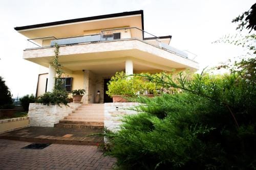 B&B Casa Ciarpella Hotel in Montegranaro
