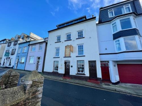 Sampford Harbour Side Guest House Hotel in Brixham