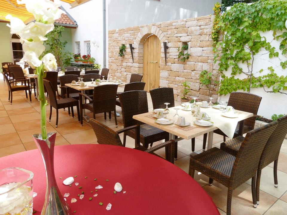 Hostellerie Bacher Hotel in Saarland, 66, Germany