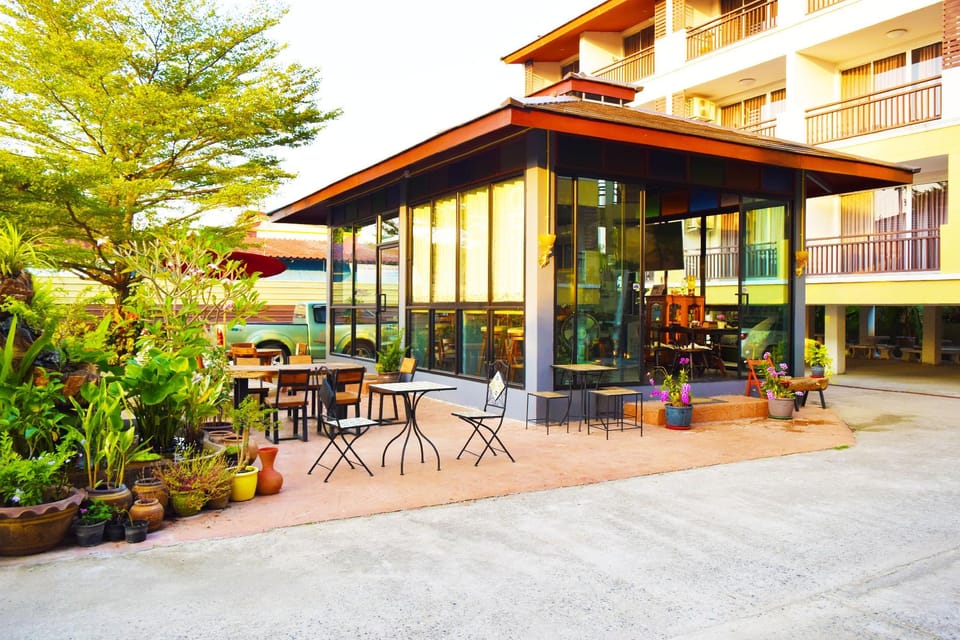 Coffee shop