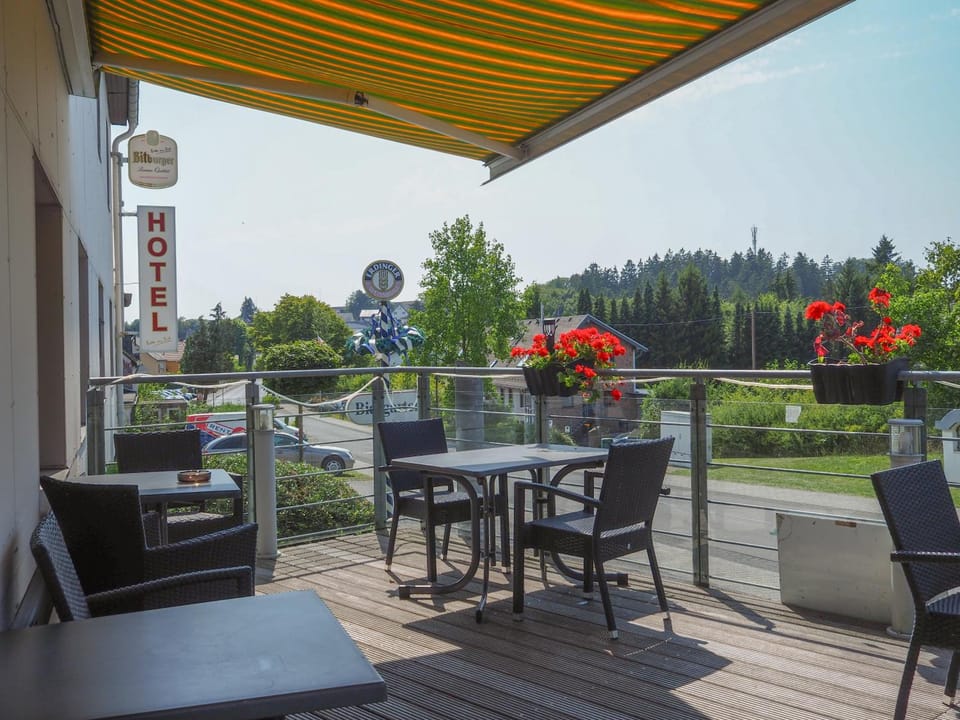 Hotel zur Burg Nurburg-ring Hotel in Ahrweiler