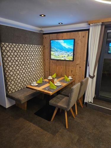 Hotel Garni Valulla Hotel in Ischgl