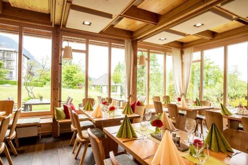 Hotel Alpenblick Hotel in Murnau am Staffelsee
