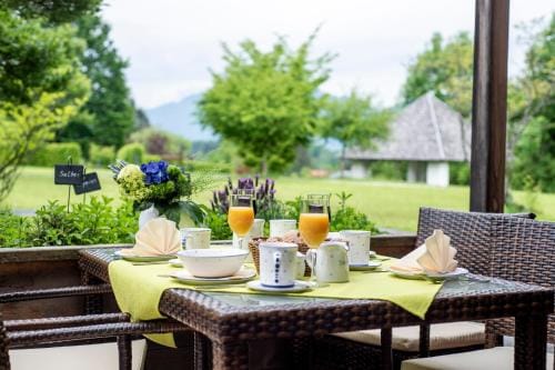 Hotel Alpenblick Hotel in Murnau am Staffelsee