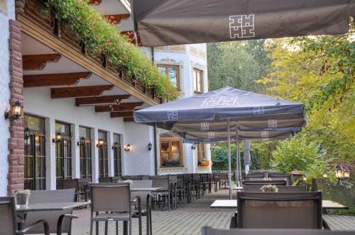 Hotel-Restaurant Kreuzberghof Tagungs- und Veranstaltungshotel Hotel in Sinsheim