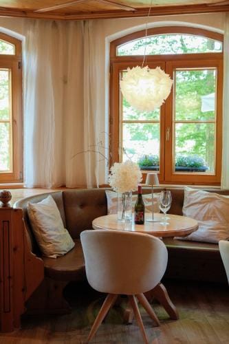 Hotel-Restaurant Kreuzberghof Tagungs- und Veranstaltungshotel Hotel in Sinsheim