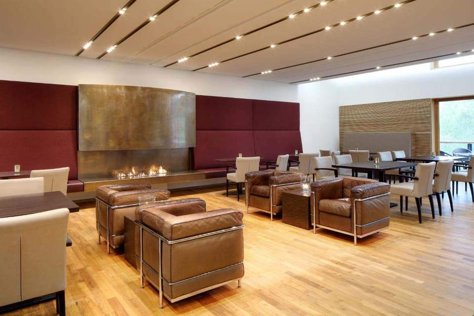 Bar/lounge