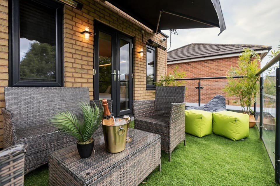 Riverside Villas Resort in Salford