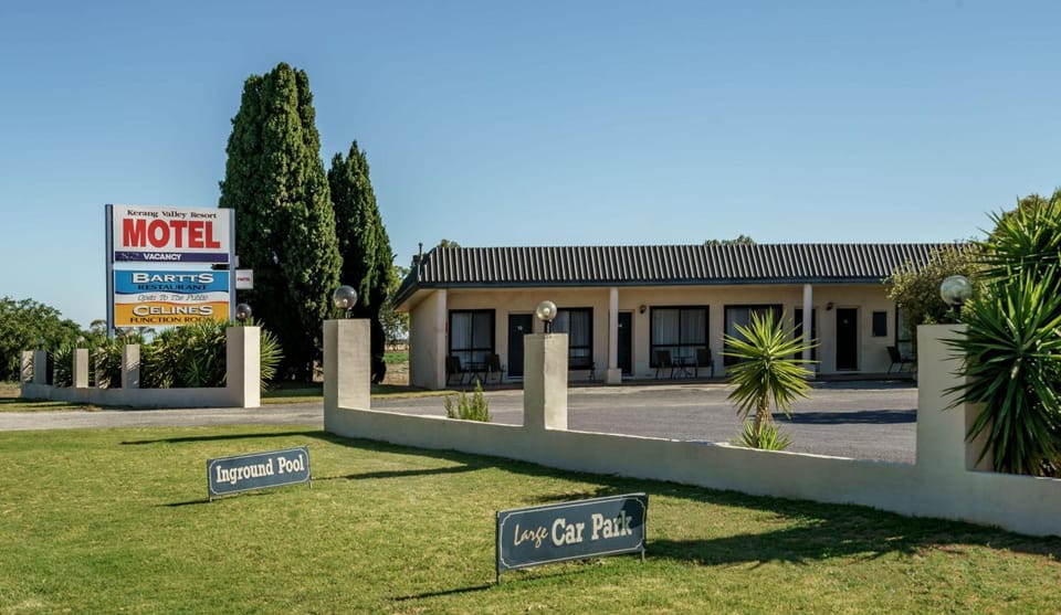 Kerang Valley Resort Motel in Victoria
