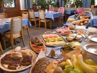 Hotel Gruner Baum Hotel in Bavaria