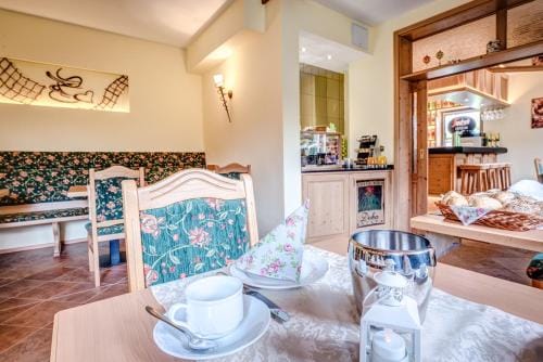 Cafe Hoyer Pension und Appartements Hotel in Thuringia, Germany