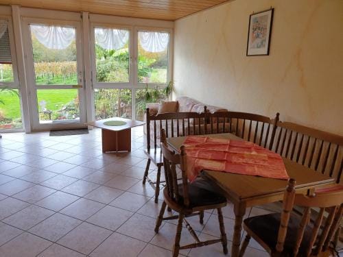 Ferienwohnungen - Gastehaus Gertrud Moog- Hotel in Rust