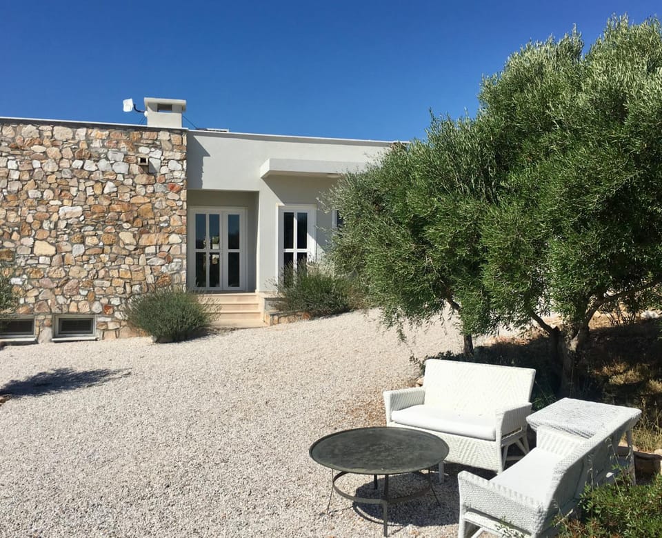 Aika Akvaryum Hotel in Decentralized Administration of the Aegean