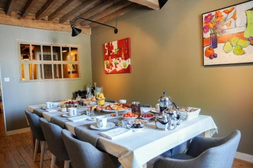 Les Parfums de Madeleine Hotel in Auvergne-Rhône-Alpes