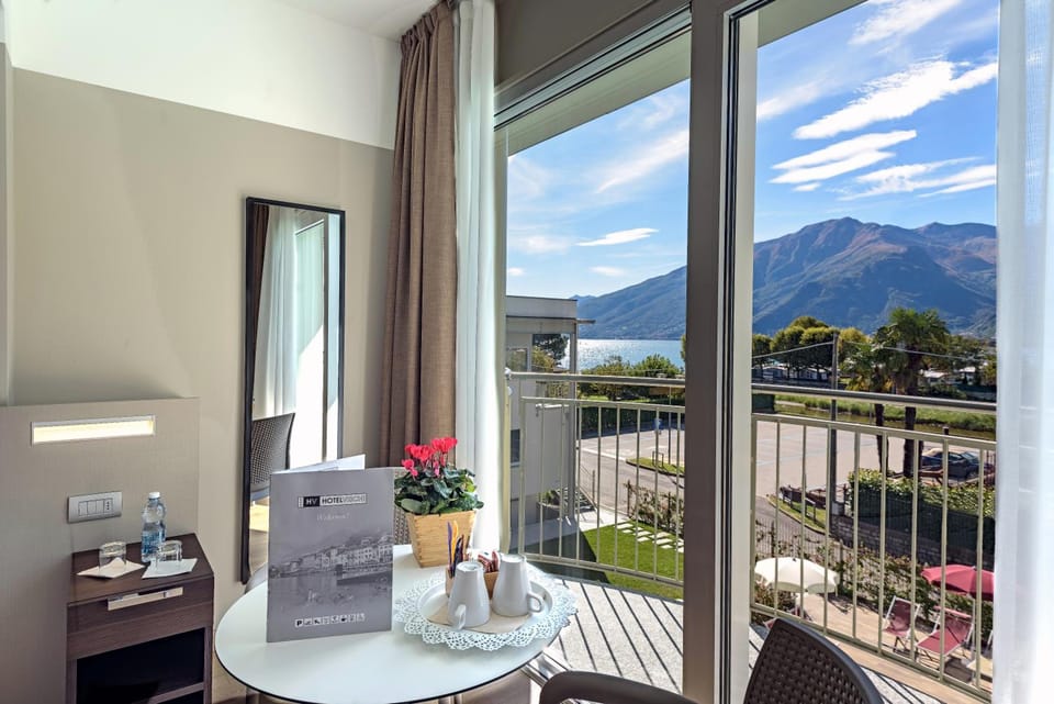 Hotel Vischi Hotel in Domaso