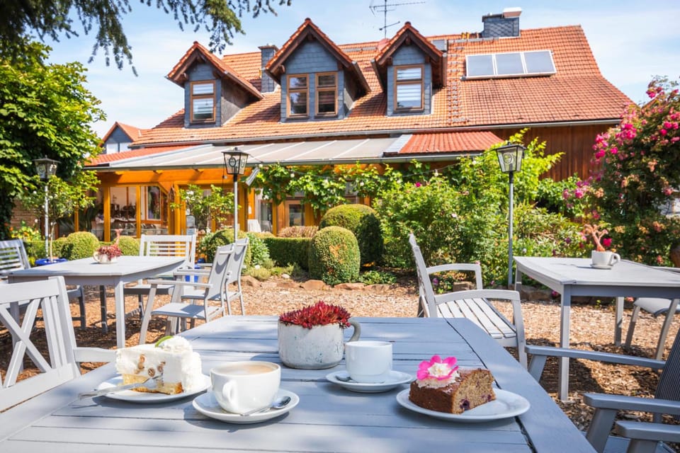 Blutenhotel Village Hotel in Hesse