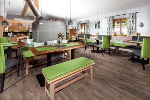 Gastehaus und Ferienwohnungen Egglerlehen Hotel in Berchtesgaden