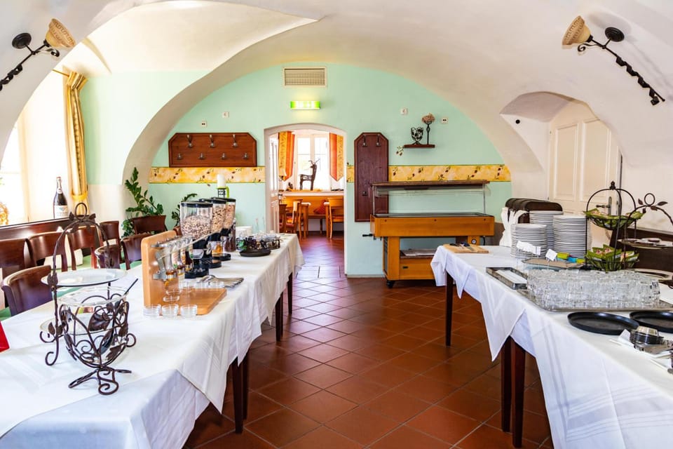 Schwarzacher Hof in Niederbayern Hotel in Straubing-Bogen