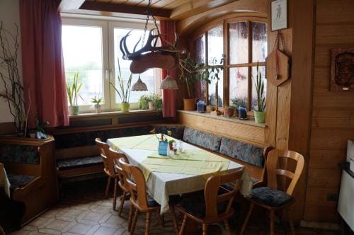 Gasthof Goldene Krone Hotel in Thuringia, Germany
