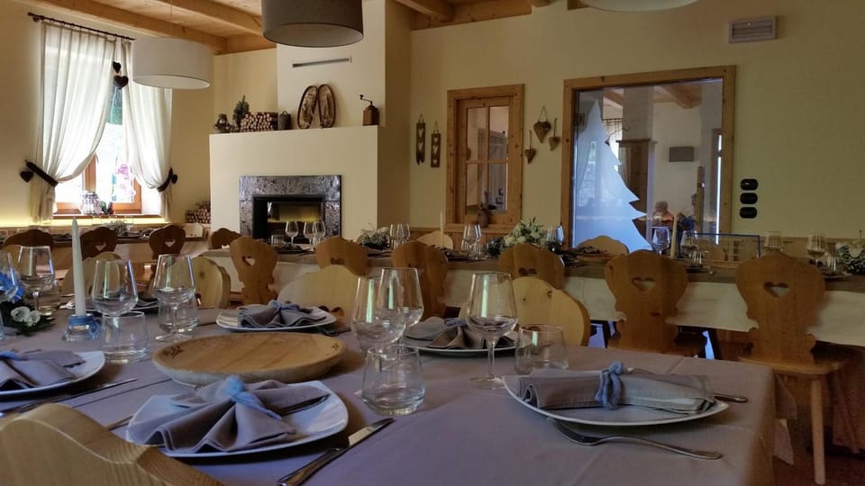 Albergo Chalet Abete Rosso Hotel in Trentino-South Tyrol