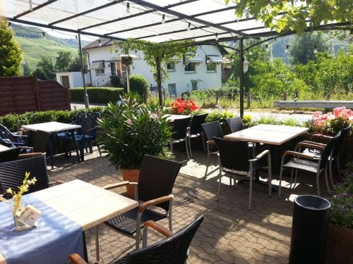 Hotel Zur Brucke Hotel in Cochem-Zell