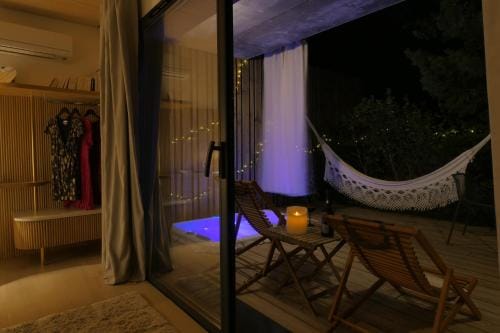 Bien Loin d'Ici Spa B&B Hotel in Nimes