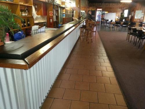 Tullah Tavern Hotel in Tasmania