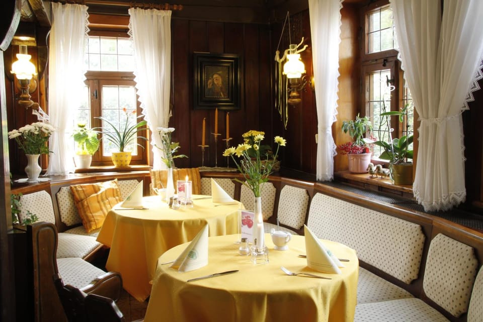 Hotel Zum Burgergarten Hotel in Thuringia, Germany