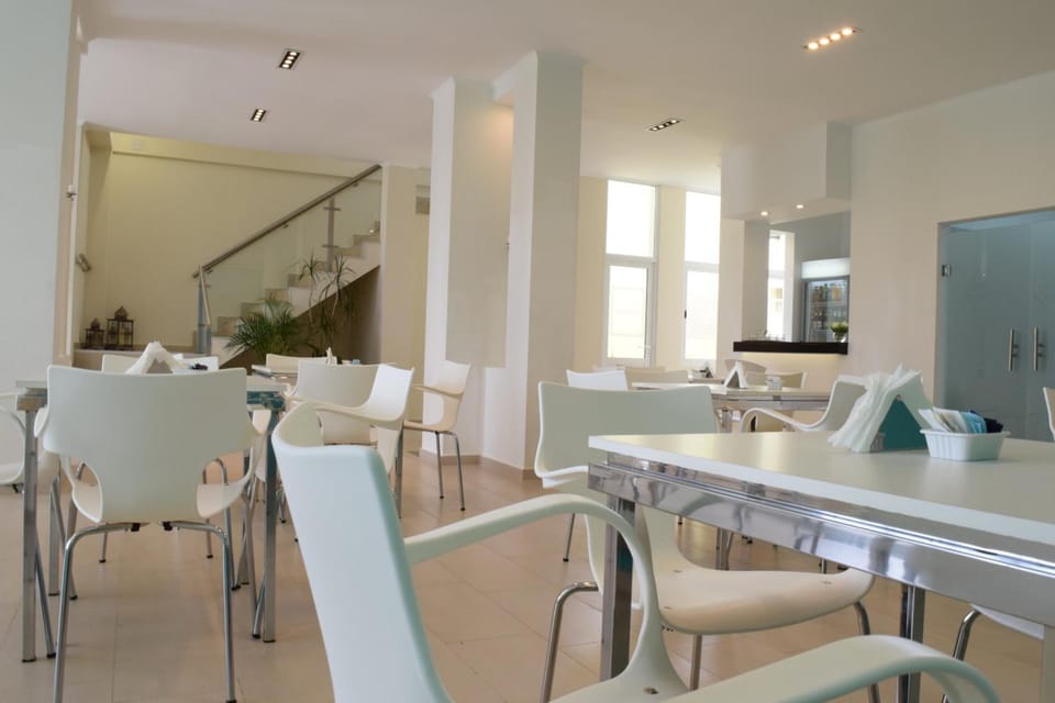 Bar/lounge