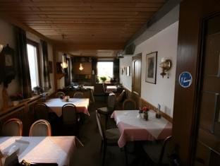 Cafe-Pension Feldbergblick Hotel in Titisee-Neustadt