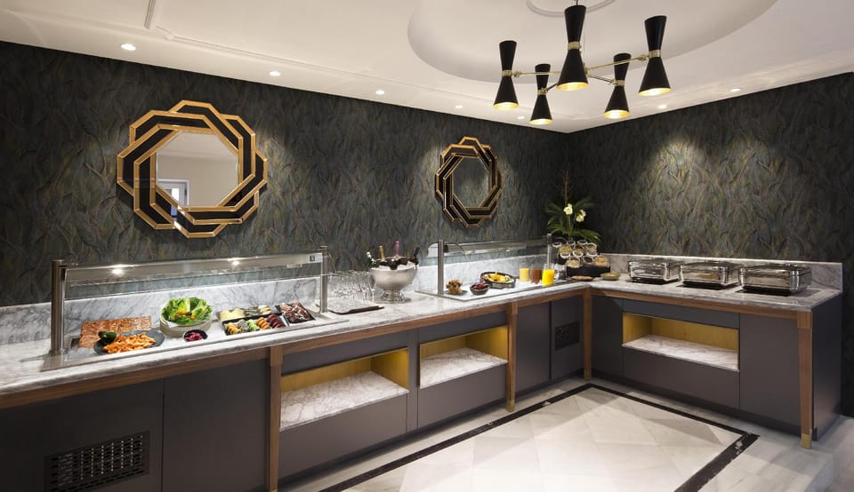 DoubleTree by Hilton Madrid Prado Hotel in Centro