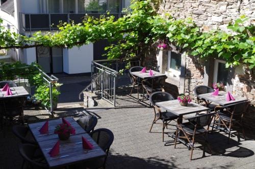 Gast und Weinhof Beim Schneemann Hotel in Cochem-Zell