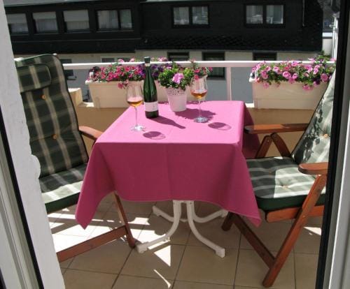 Gast und Weinhof Beim Schneemann Hotel in Cochem-Zell