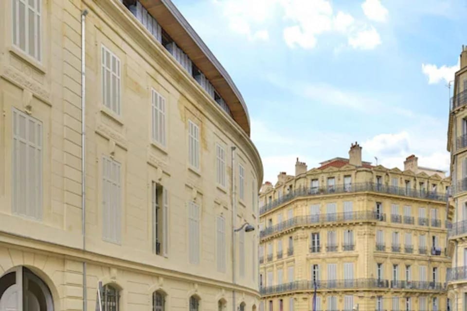 The People Hostel Marseille Hostel in Marseille