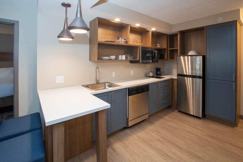 Candlewood Suites Cleveland South - Independence By IHG Hotel in Independence