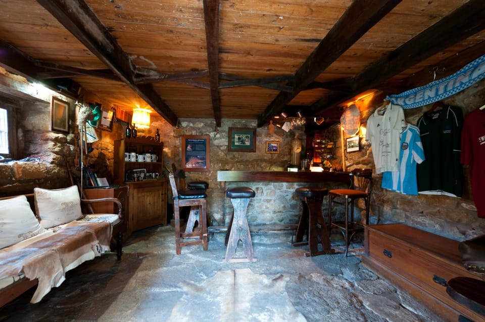 Bar/lounge