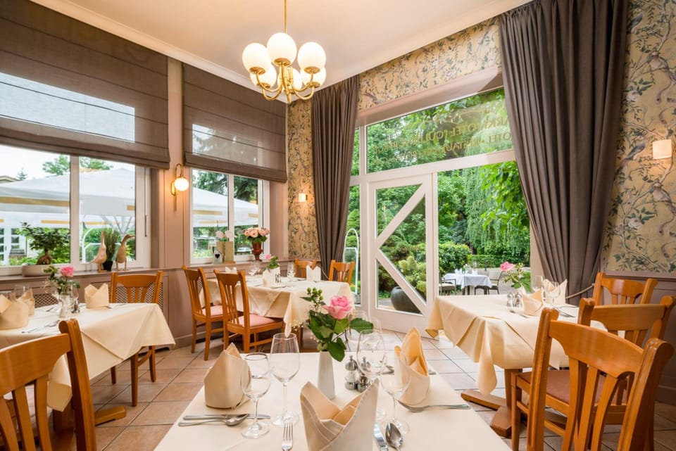 Parkhotel Guldene Berge Hotel in Thuringia, Germany