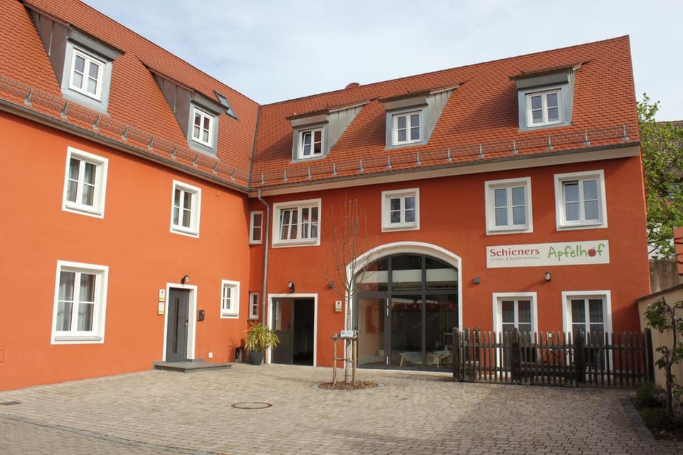 Schieners Hotel & Apfelhof Apartments Hotel in Bavaria