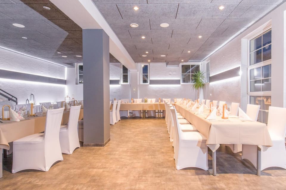Hotel & Restaurant 5 Linden Hotel in Thuringia, Germany