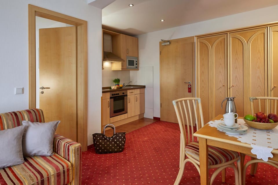 Hotel & Ferienappartements Edelweiss Hotel in Willingen