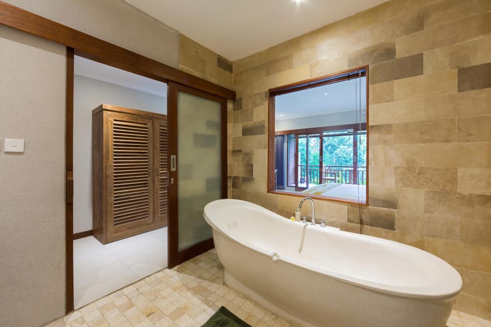 Alamdini Resort Ubud Hotel in Ubud