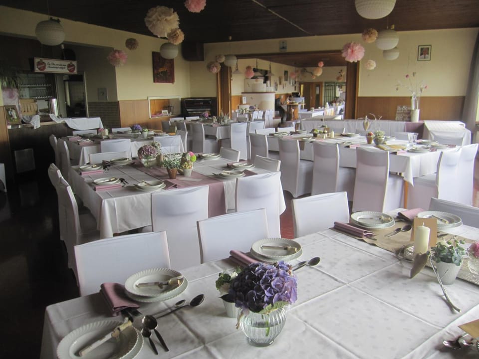 Banquet hall