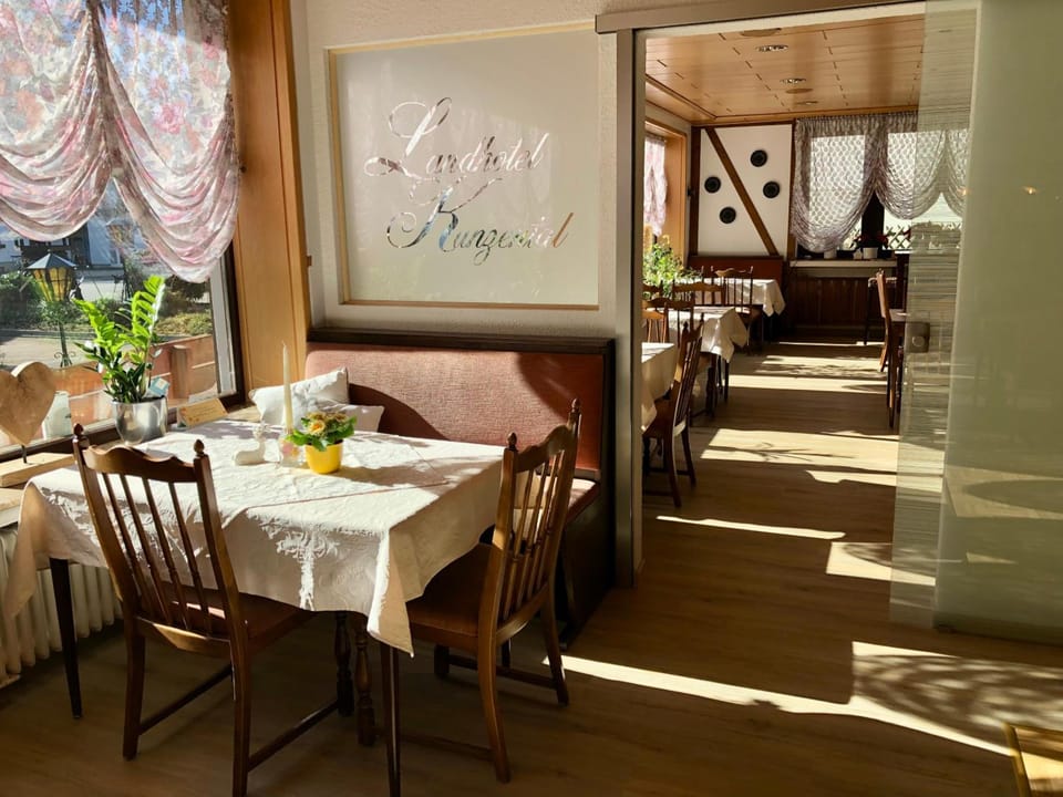 Landhotel Kunzental Hotel in Thuringia, Germany