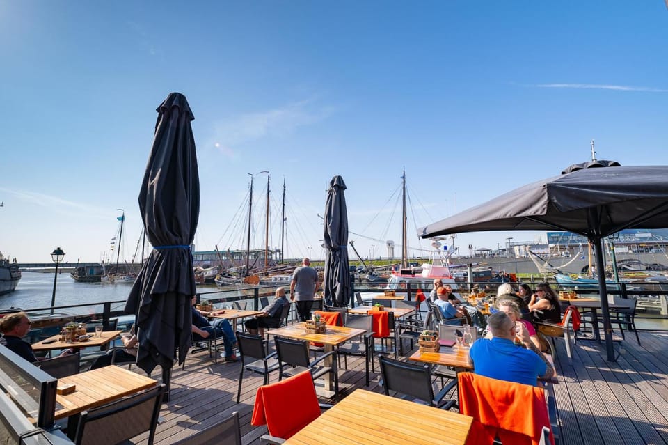 Hotel Zeezicht Hotel in Friesland, Netherlands
