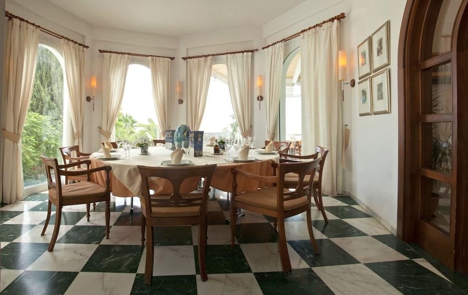 Villa Guadalupe Hotel in Malaga