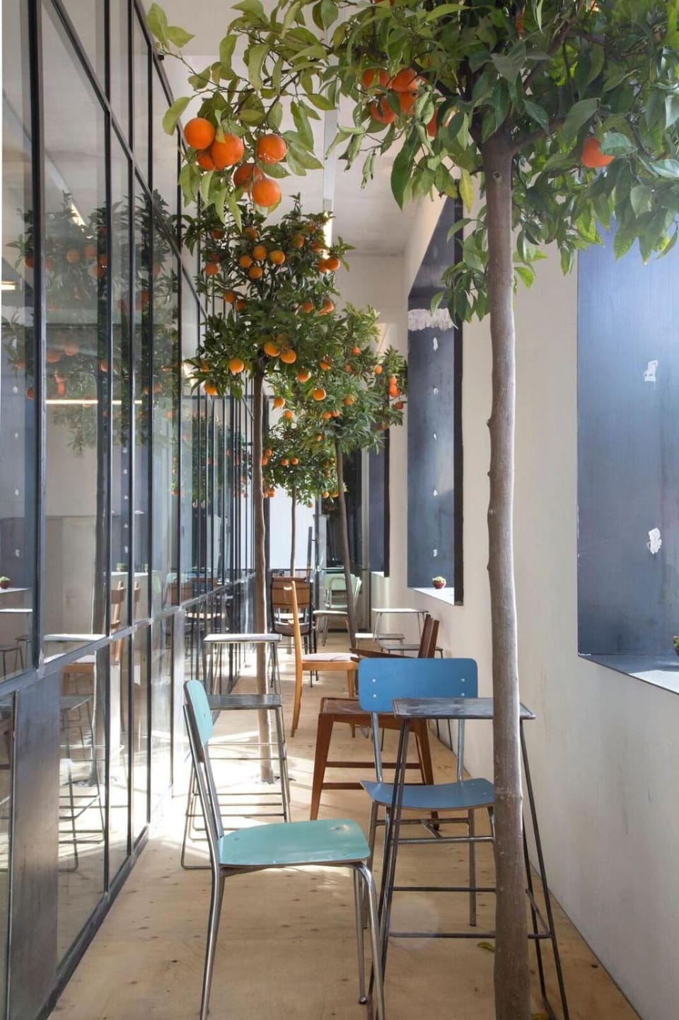 Bed & Boarding Capsule hotel in Naples