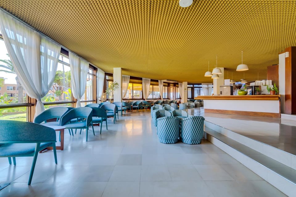 Bar/lounge