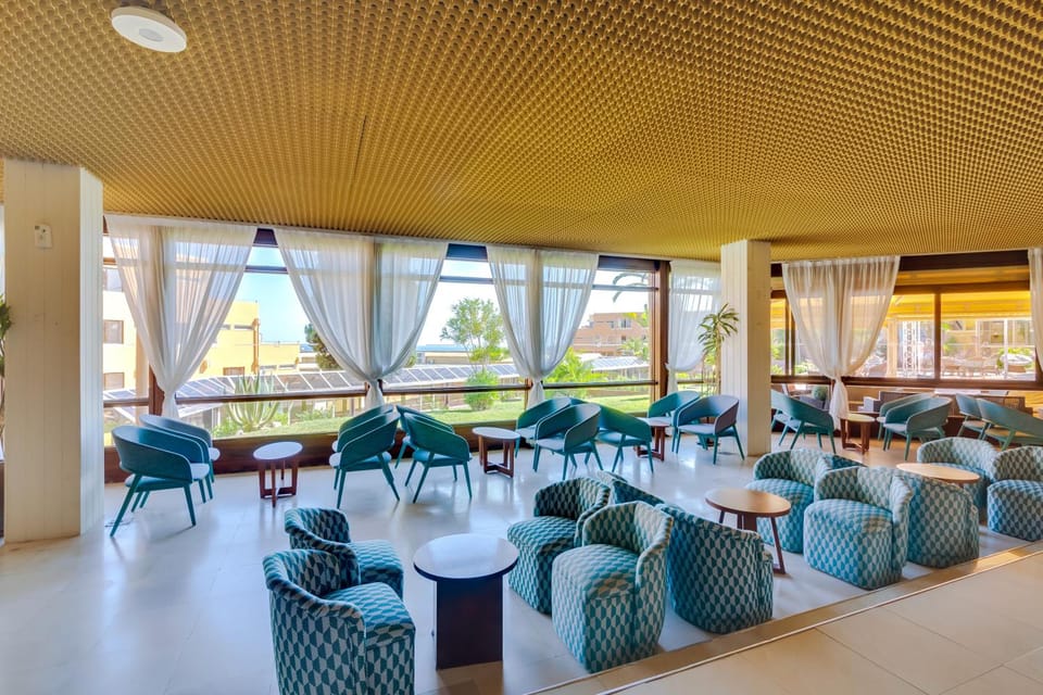 Bar/lounge