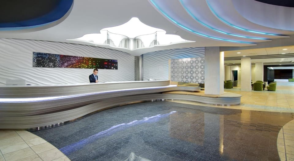 Hotel Puente Real Hotel in Torremolinos